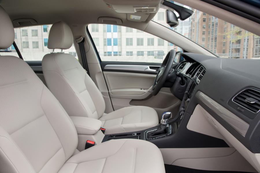  Volkswagen e-Golf 2015 года  (US) (фото 19 из 19)